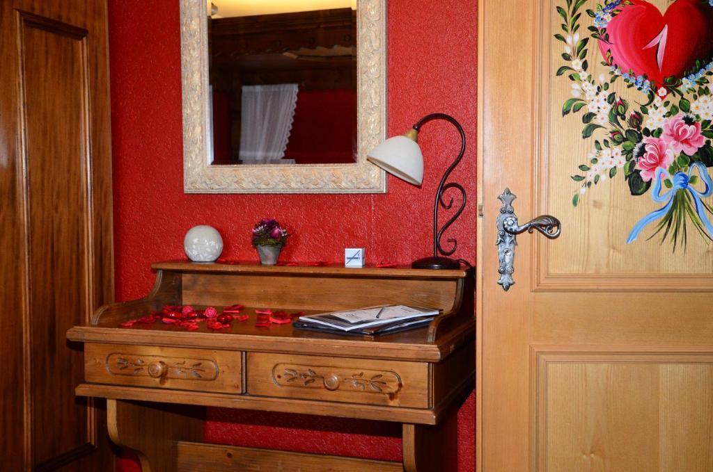 Kofflers-Heuriger Hotel Ettlingen Phòng bức ảnh